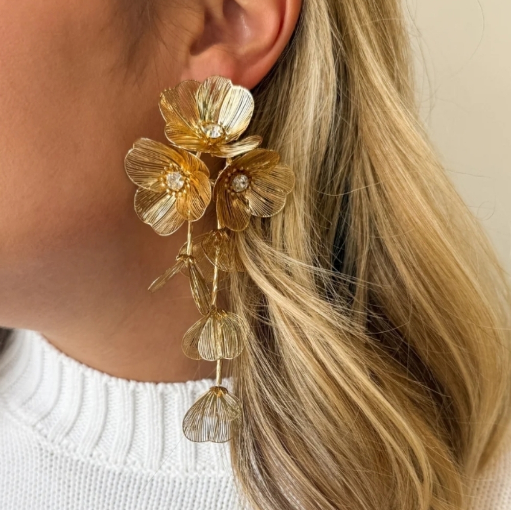 NEW! ZARA Luxury Cascading Elegant Floral Dangle Drop Gold Post Earrings